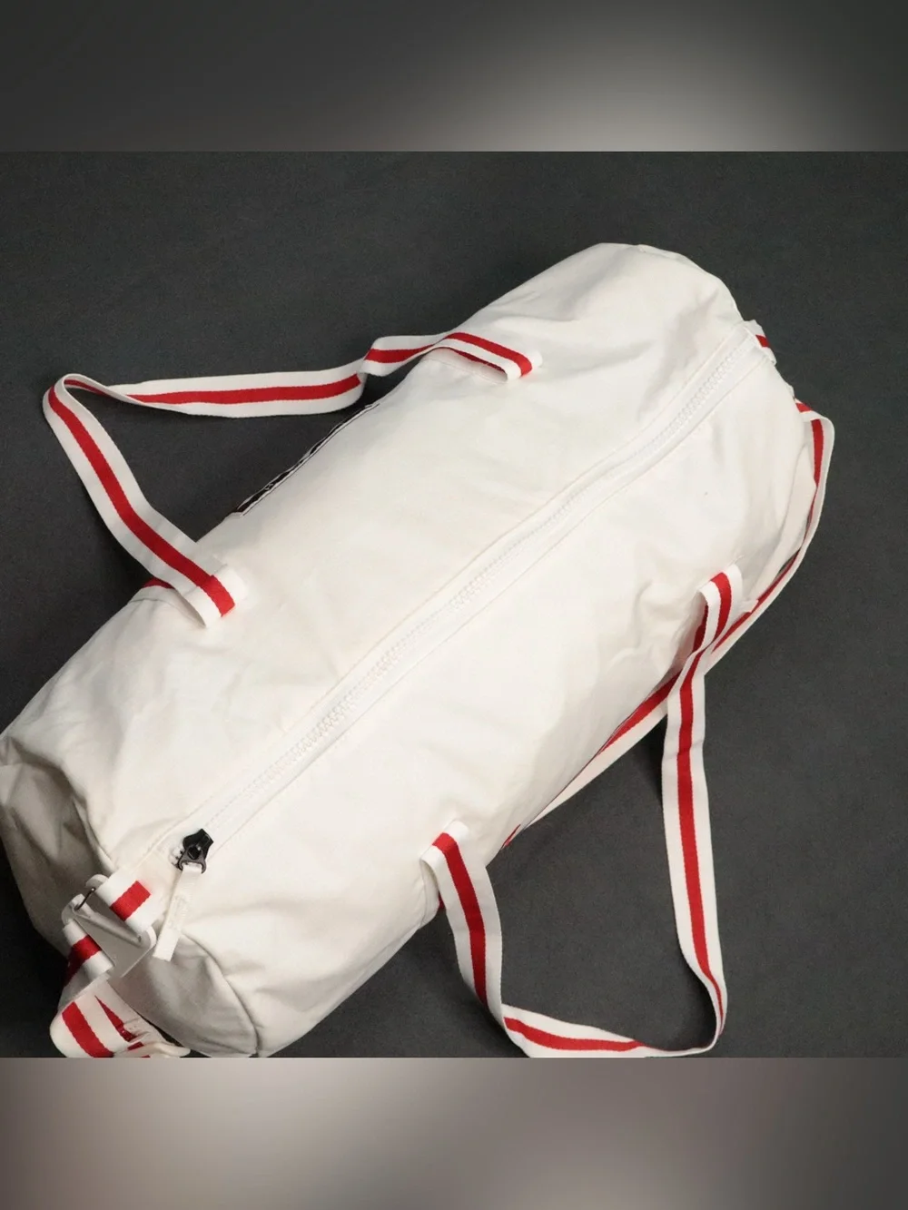 Nike Heritage Basketball Duffel Bag White Red Retro Gym Travel Bag